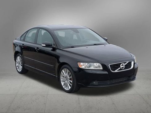 Used 2011 Volvo S40 T5 w/ Preferred Pkg image 8