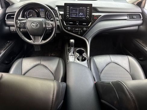 Used 2024 Toyota Camry SE FWD image 10