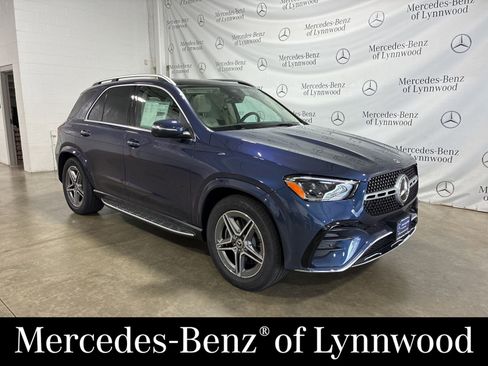New 2026 Mercedes-Benz GLE 450 4MATIC image 1