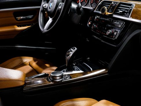 Used 2018 BMW 340i 340i Sedan 4D image 28