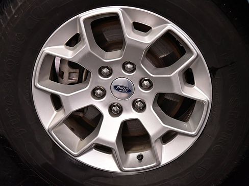 Used 2023 Ford F150 XLT image 9