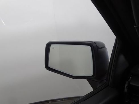 Used 2025 GMC Sierra 1500 AT4X image 32