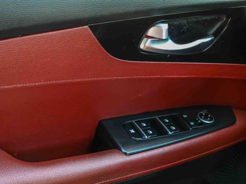 Used 2019 Kia Forte EX FWD image 16