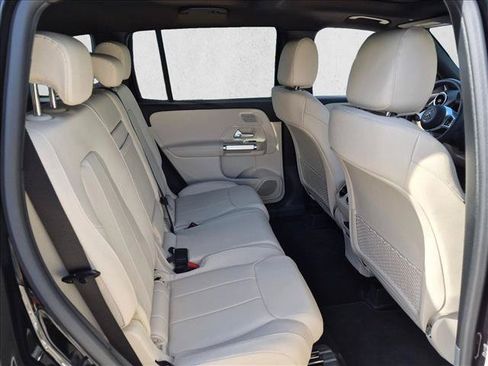Used 2026 Mercedes-Benz GLB 250 image 16