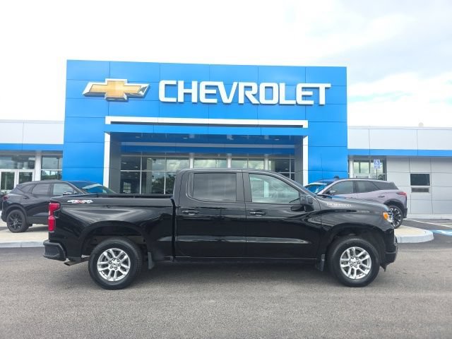 Used 2026 Chevrolet Silverado 1500 RST AWD/4WD image 2