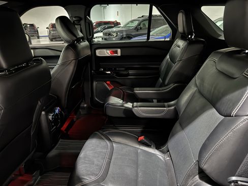 Used 2022 Ford Explorer ST w/ Equipment Group 401A image 35