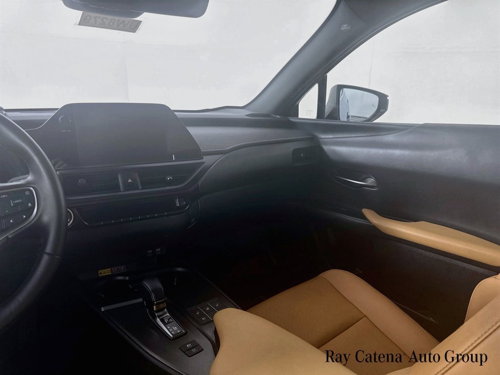 Certified 2025 Lexus UX 300h AWD w/ Accessory Package (Z2) image 24