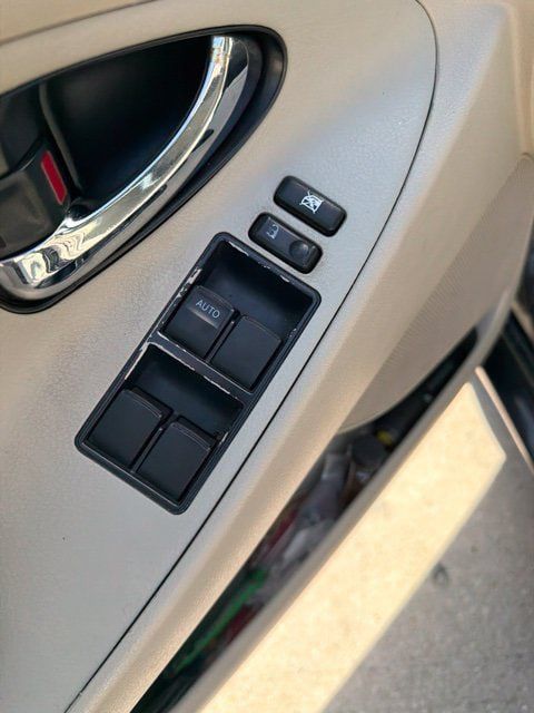 Used 2007 Toyota Camry XLE FWD image 11