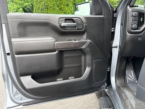 Used 2019 Chevrolet Silverado 1500 LTZ AWD/4WD image 45