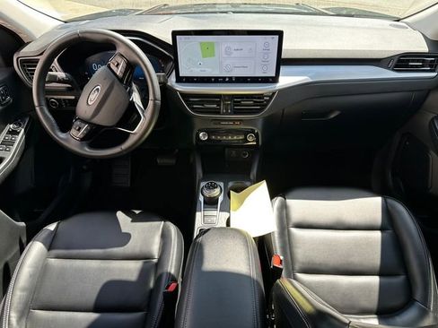 Certified 2023 Ford Escape Platinum image 21