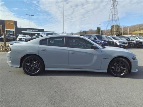 Certified 2022 Dodge Charger R/T w/ Blacktop Package RWD image 22