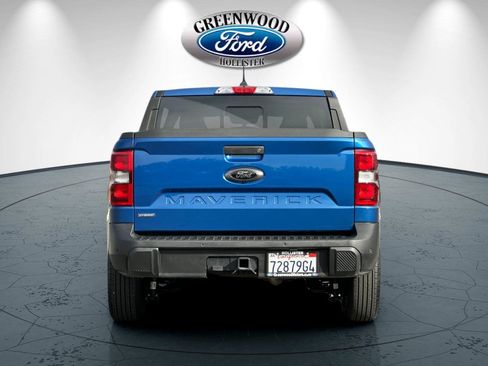 Certified 2024 Ford Maverick Lariat w/ Black Appearance Package image 5