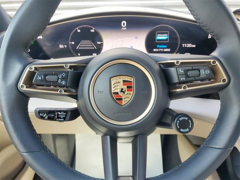 Used 2023 Porsche Taycan 4S image 9