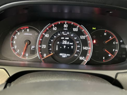 Used 2017 Honda Accord Sport image 16