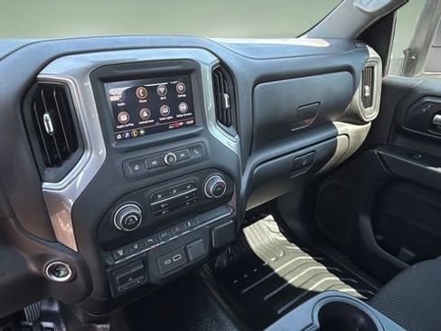 Used 2025 Chevrolet Silverado 3500 W/T AWD/4WD image 25