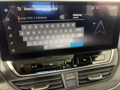 Certified 2023 Nissan Altima 2.5 SV w/ SV Premium Package FWD image 25