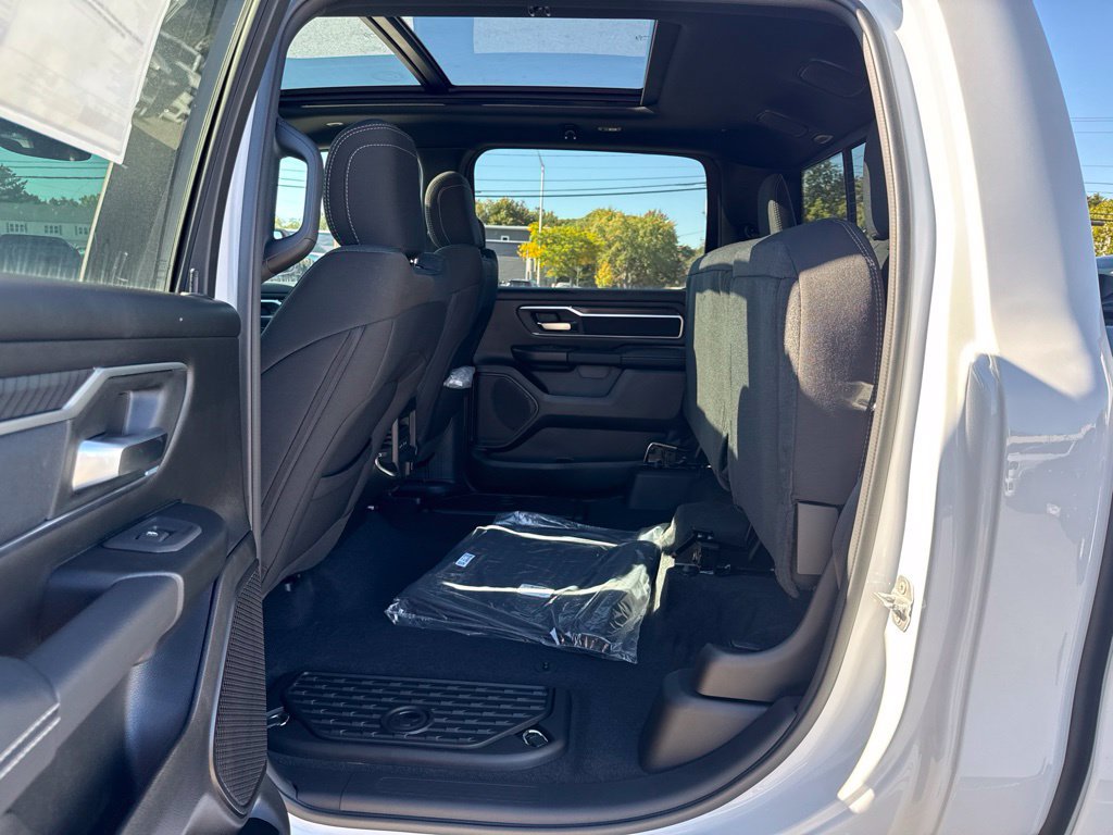 New 2026 RAM 1500 Big Horn AWD/4WD image 21