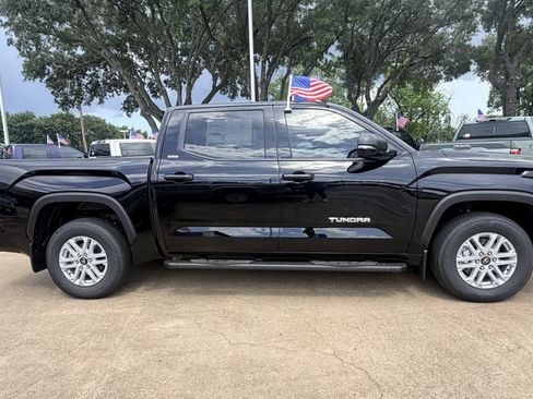 New 2026 Toyota Tundra SR5 RWD image 12