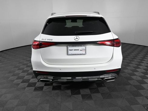 Certified 2023 Mercedes-Benz GLC 300 GLC 300 image 28