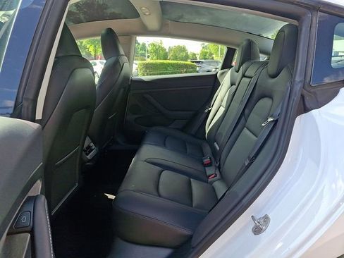 Used 2023 Tesla Model 3 Standard Range RWD image 12