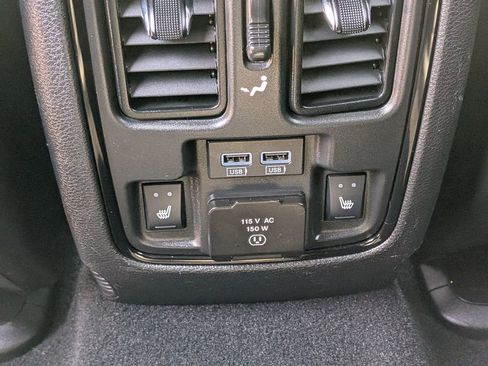 Used 2023 Dodge Durango GT AWD/4WD image 27