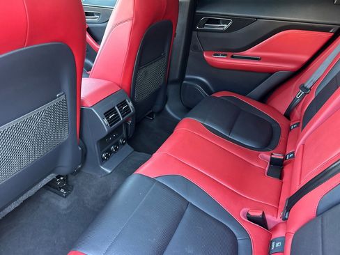 Used 2019 Jaguar F-PACE S image 28