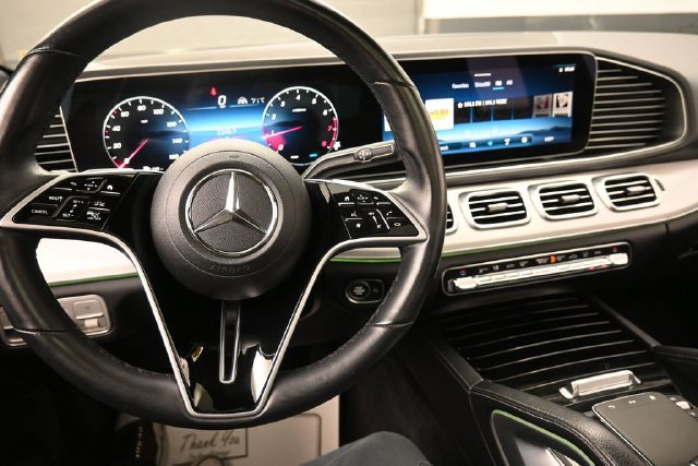 Used 2025 Mercedes-Benz GLE 350 4MATIC image 12