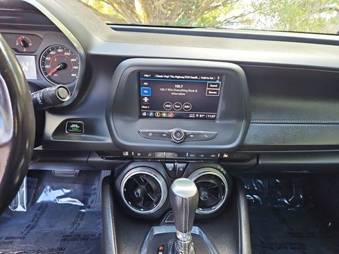 Used 2023 Chevrolet Camaro LT image 19