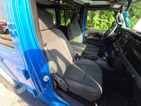 Used 2021 Jeep Wrangler Unlimited Sport AWD/4WD image 23