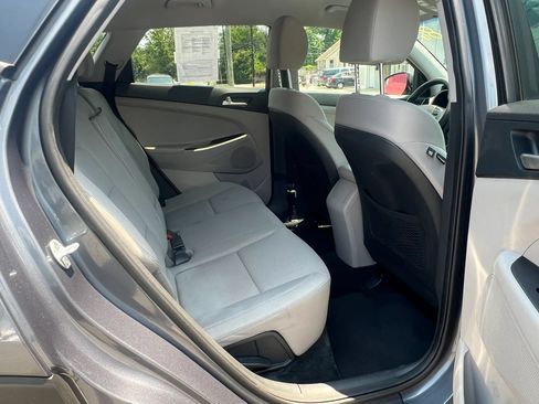Used 2019 Hyundai Tucson SE AWD/4WD image 29
