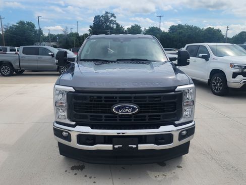 Used 2024 Ford F250 XL w/ Snow Plow Prep Package AWD/4WD image 2