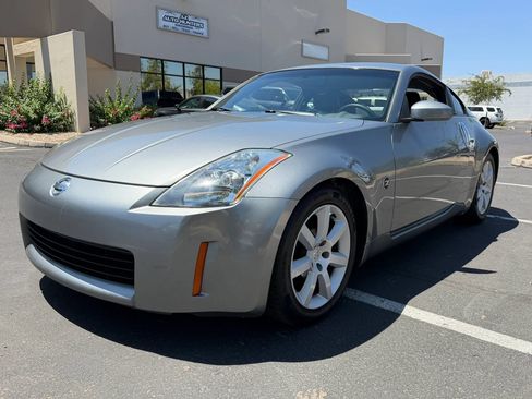Used 2003 Nissan 350Z Touring RWD image 5