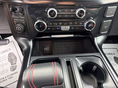 Used 2025 Ford F150 Raptor AWD/4WD image 22