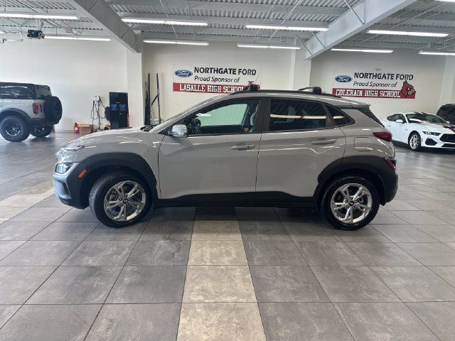 Used 2023 Hyundai Kona SEL AWD/4WD image 15