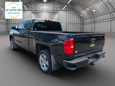 Used 2018 Chevrolet Silverado 1500 Custom w/ Custom Value Package AWD/4WD image 3