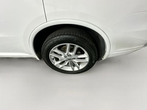 Used 2024 Dodge Durango GT image 11