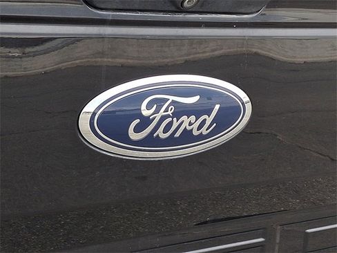 Used 2019 Ford F150 XLT image 30