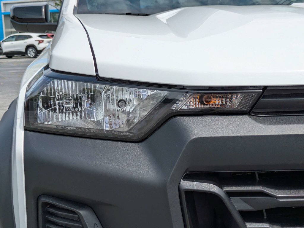 New 2026 Chevrolet Colorado Trail Boss AWD/4WD image 10