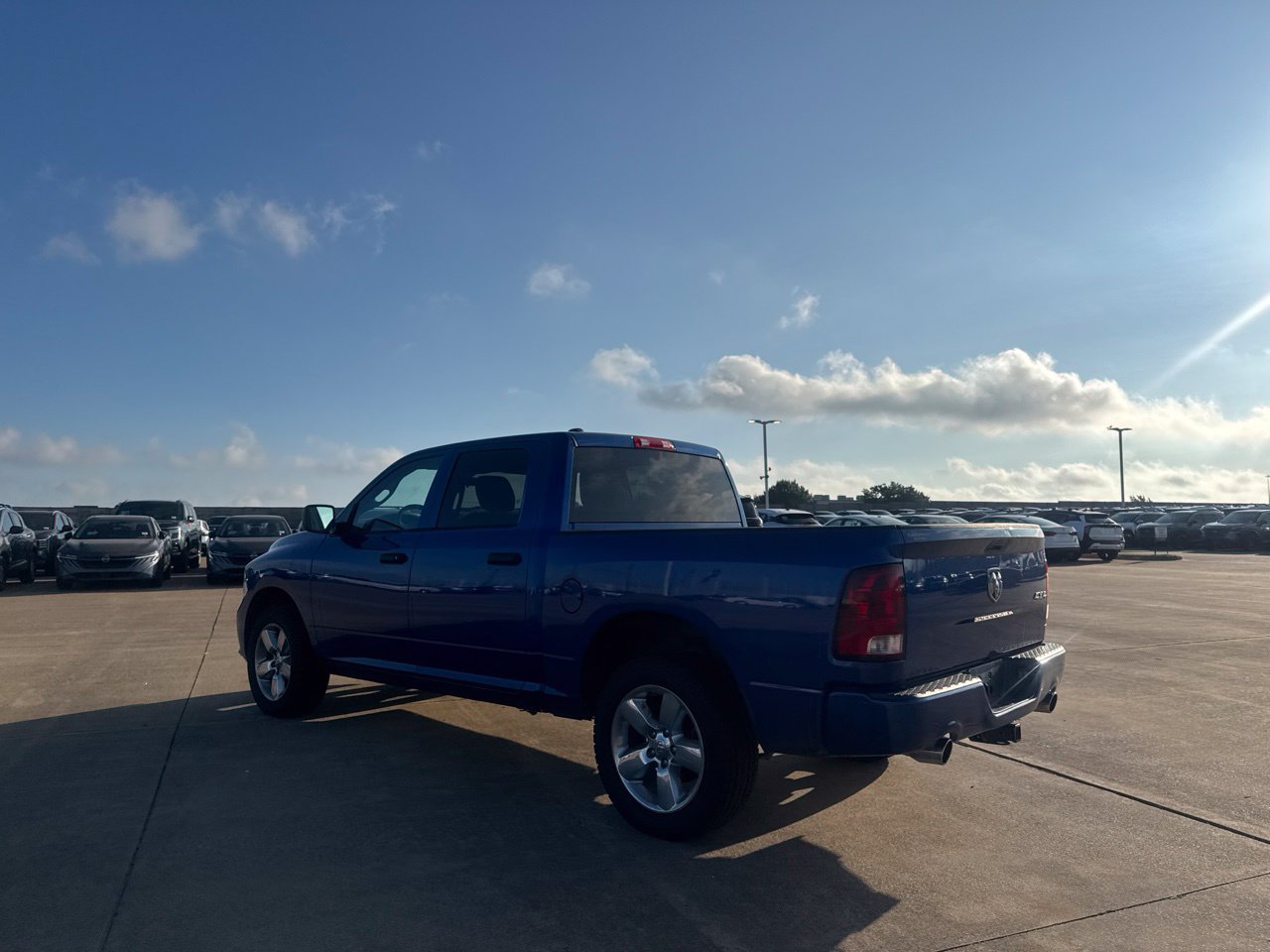 Used 2019 RAM 1500 Express w/ Express Value Package AWD/4WD image 21