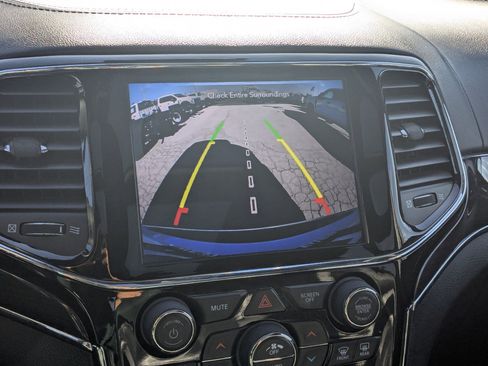 Used 2020 Jeep Grand Cherokee Overland image 24