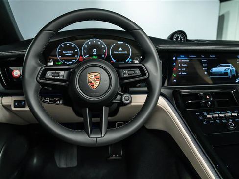 New 2026 Porsche Panamera 4 image 23