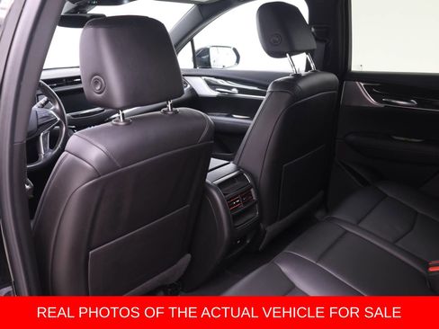 Used 2021 Cadillac XT5 Premium Luxury w/ LPO, Floor Liner Package FWD image 10