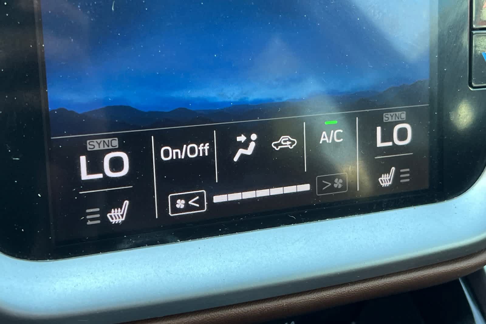 Used 2021 Subaru Outback Touring w/ Popular Package #2 AWD/4WD image 22