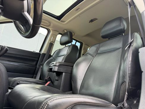 Used 2016 Jeep Compass High Altitude image 11