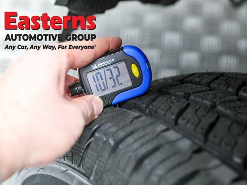 Used 2024 Toyota Tacoma SR image 23