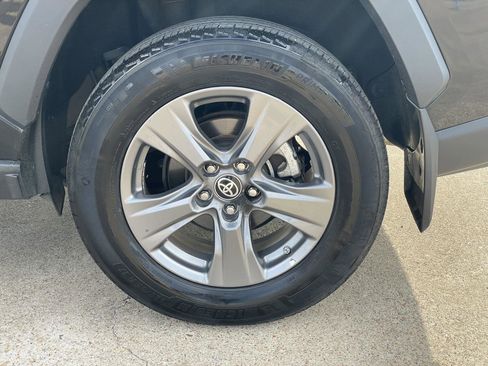 Used 2024 Toyota RAV4 LE image 43