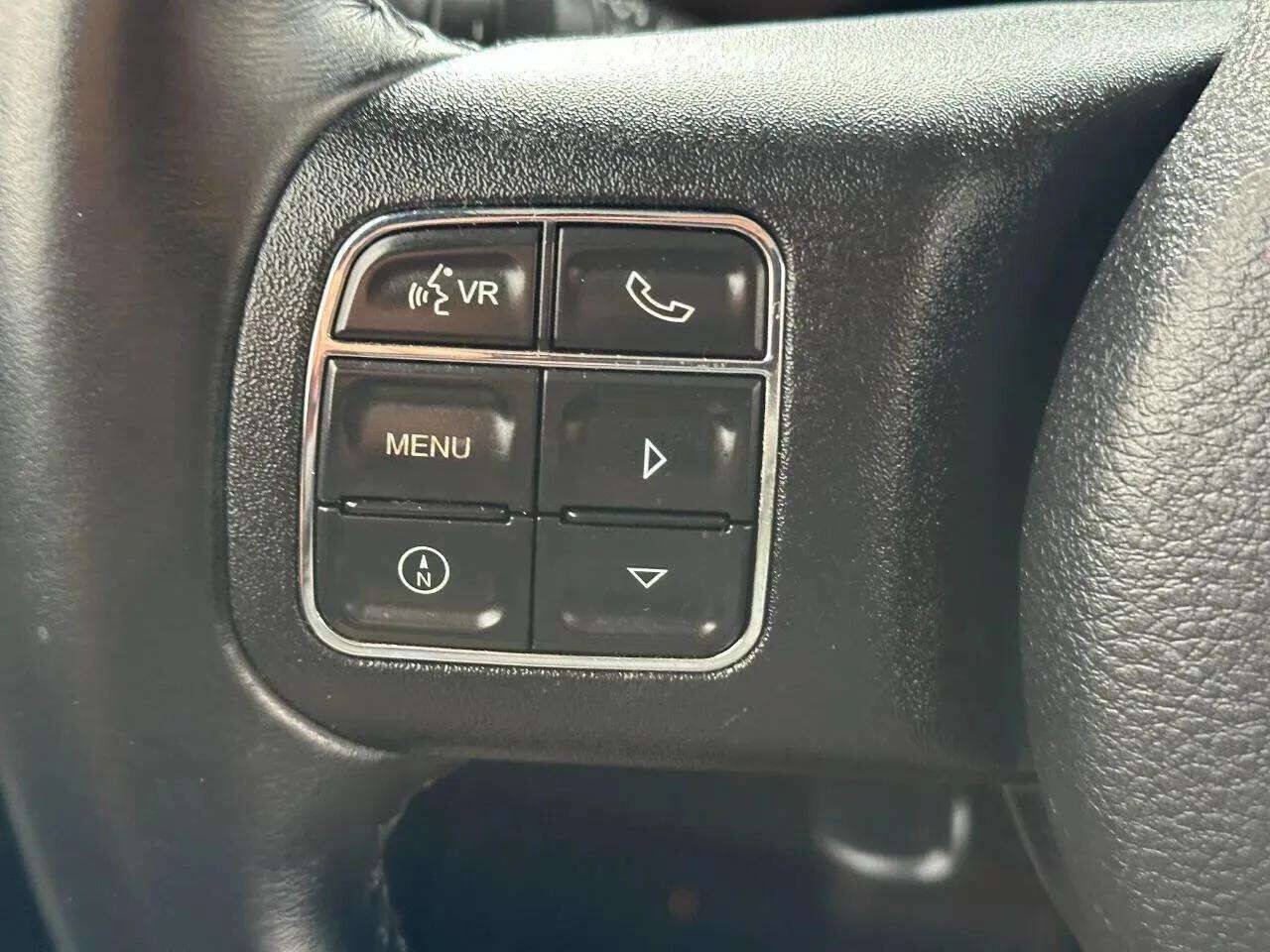 Used 2015 Jeep Wrangler Unlimited Rubicon w/ Dual Top Group AWD/4WD image 45