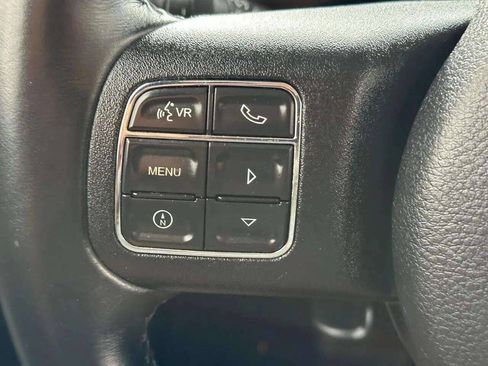 Used 2015 Jeep Wrangler Unlimited Rubicon w/ Dual Top Group AWD/4WD image 45