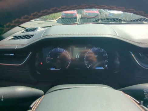 Certified 2023 Jeep Grand Cherokee Summit image 32