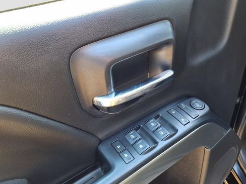 Used 2018 Chevrolet Silverado 1500 LT w/ All Star Edition AWD/4WD image 28